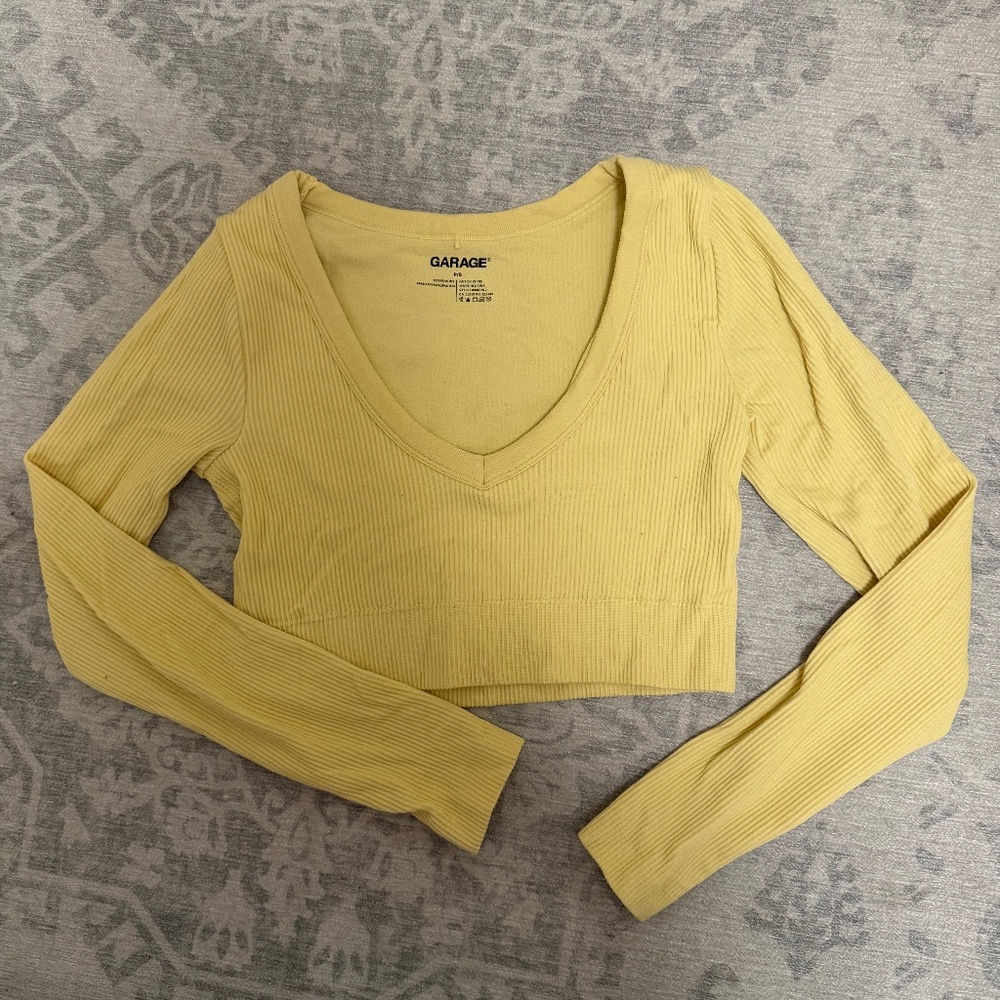 Garage Long Sleeve crop top